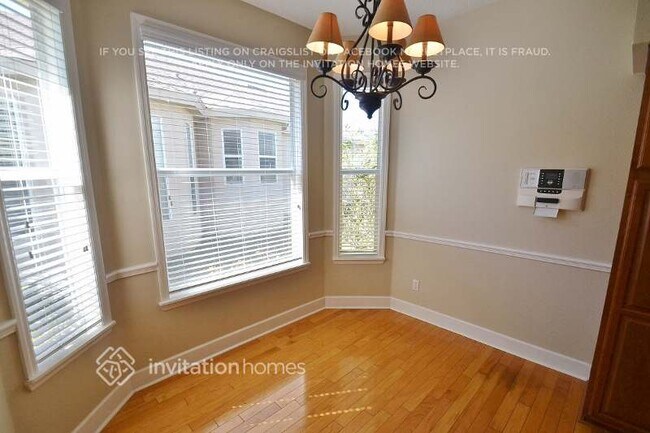 Building Photo - 6303 Bridgecrest Dr