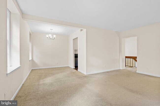 Foto del edificio - 3847 Rodman St NW