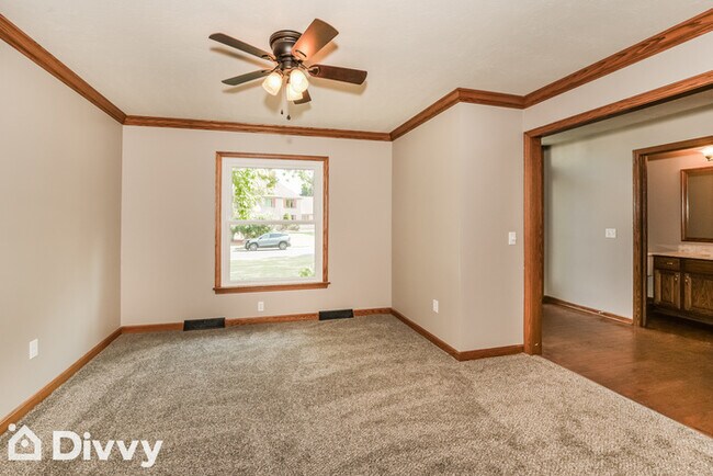 Foto del edificio - 6817 Salerno St NW