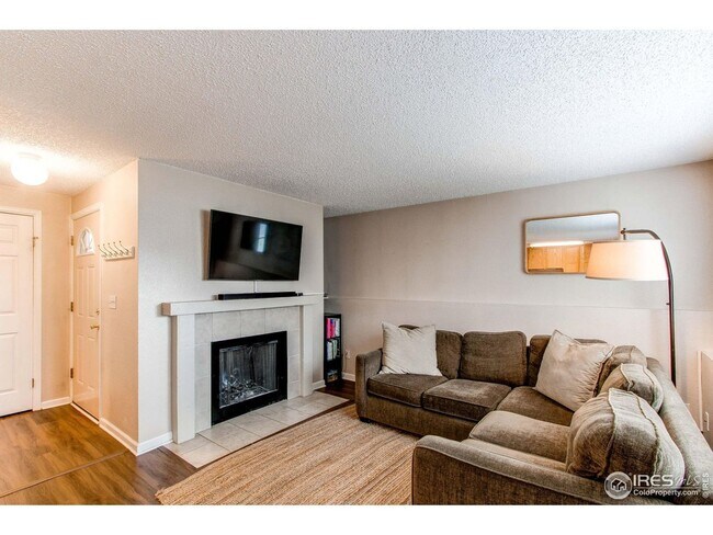 Foto del edificio - Mission Hills Condo
