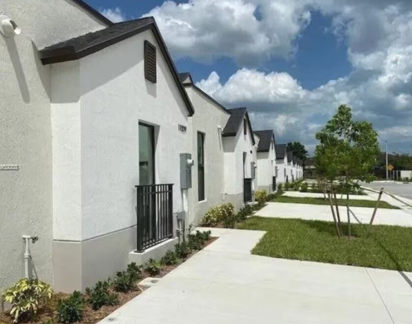 Primary Photo - 23942 SW 109th Path