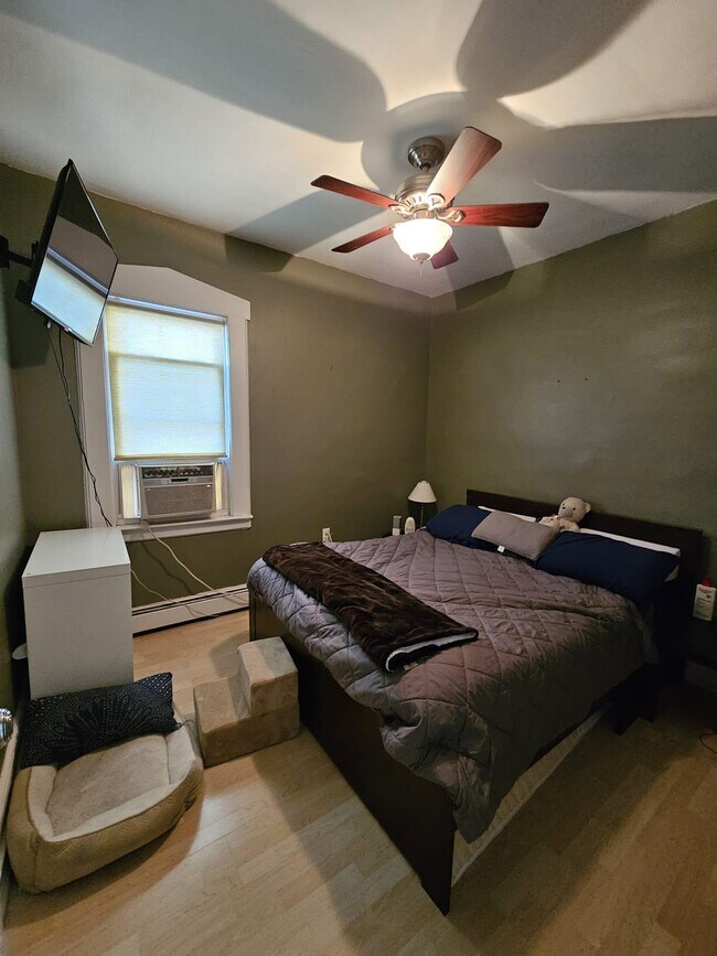 Foto del edificio - 513 Post Ave