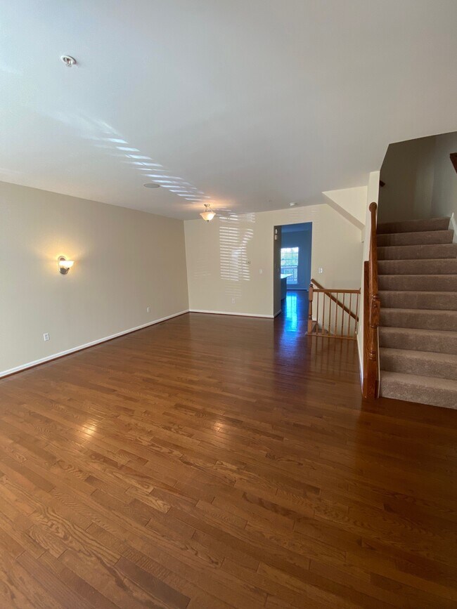 Building Photo - 36 Ironwood Ct