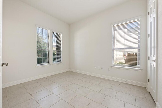 Foto del edificio - 4908 Globe Mallow Dr