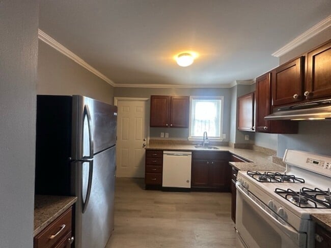 Photo - 1127 Cleveland St Townhome