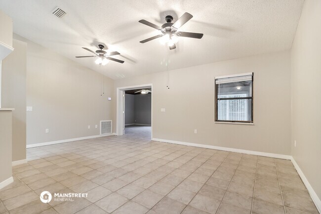 Building Photo - 5221 Carrick Rd