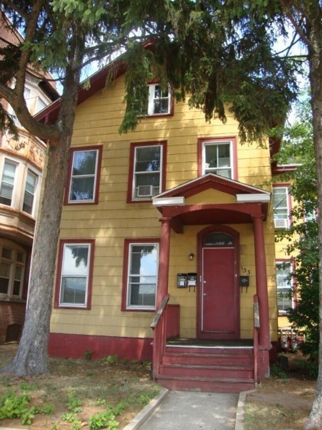 Building Photo - 133 Edgewood Ave