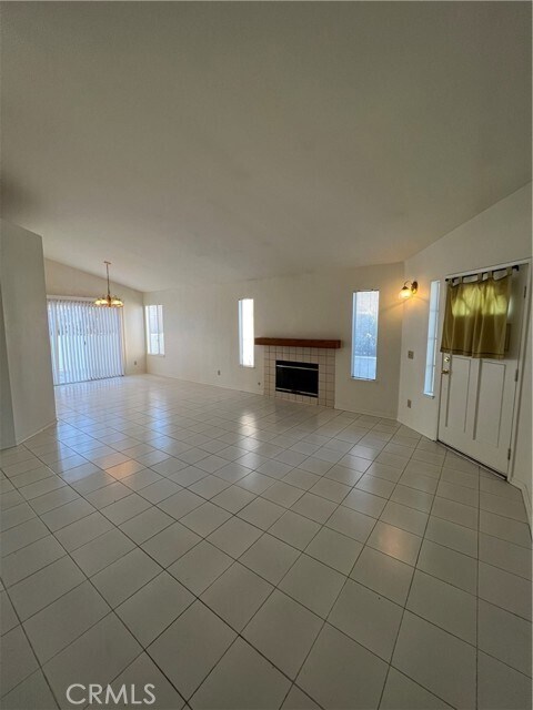 Foto del edificio - 26147 Merrill Pl