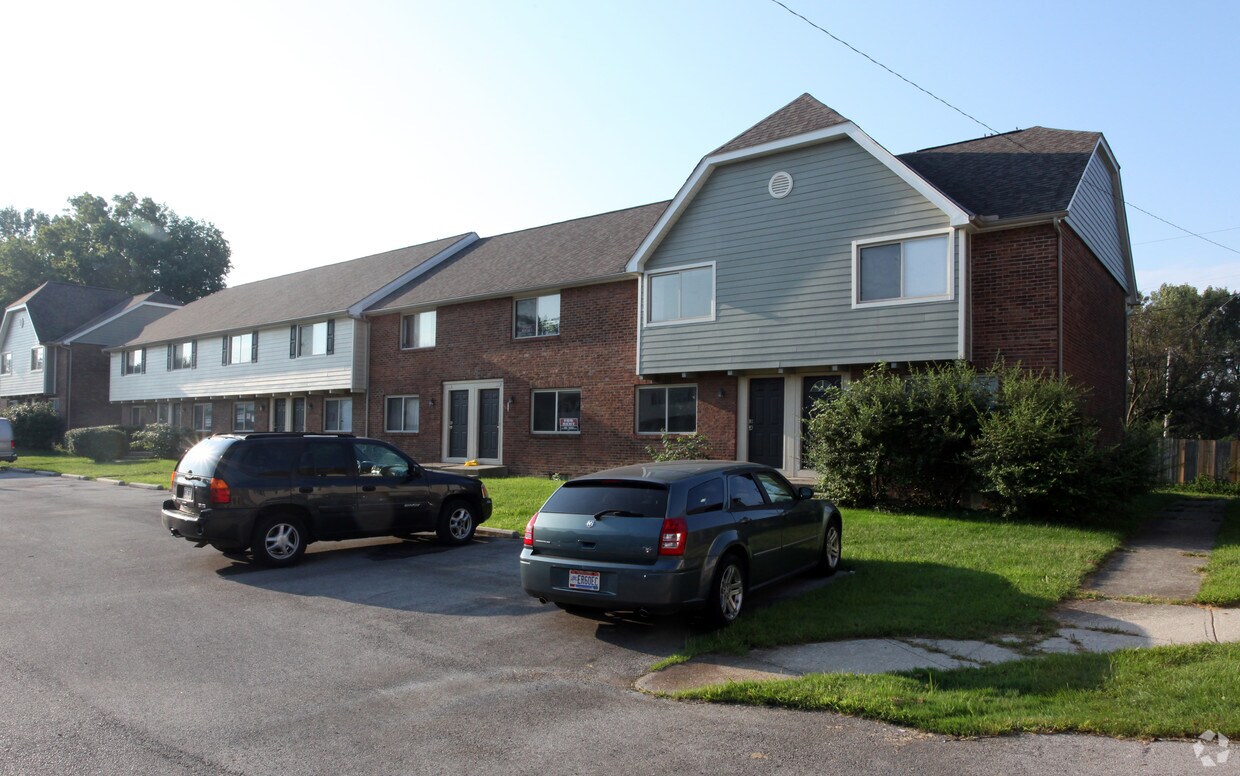 Primary Photo - 3973-4006 Brookshire Ct