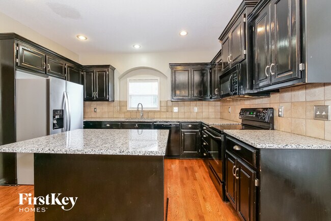 Foto del edificio - 21084 W 119th Terrace