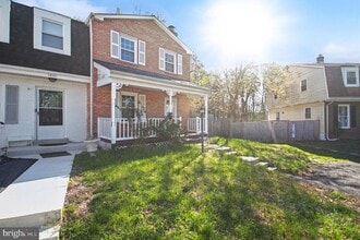 Building Photo - 14113 Morrison Ct