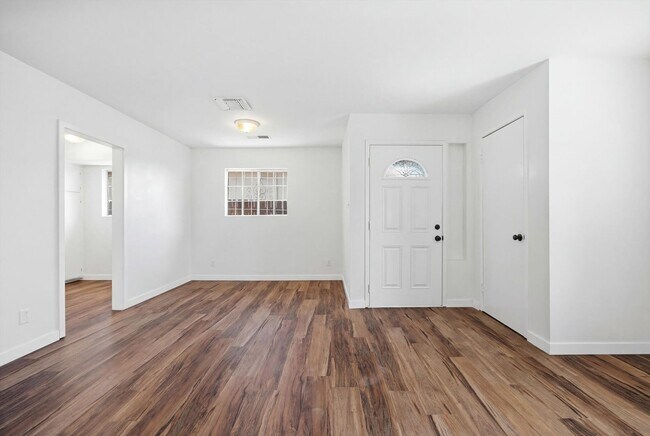 Foto del edificio - 314 Monterey St