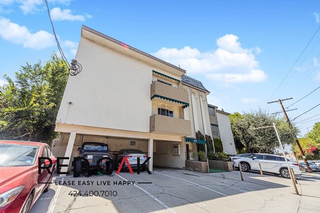 Building Photo - 4737 Orion Ave