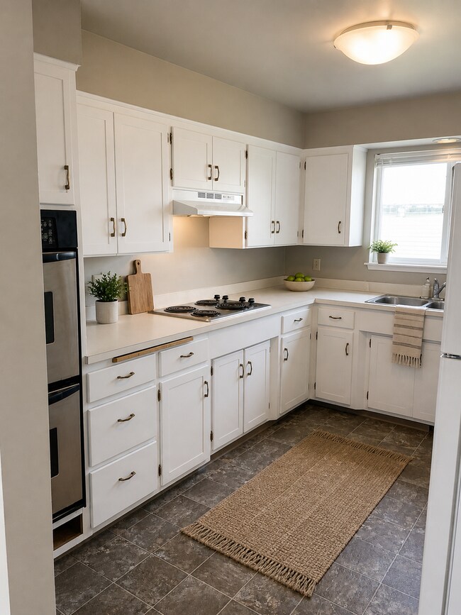 Foto del edificio - Big Home, Big Possibilities! 6 bed 2 bath in Selah!