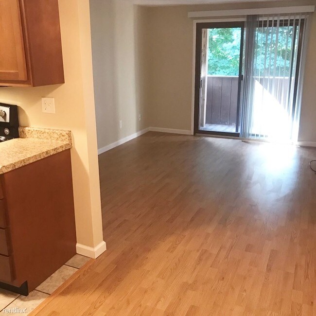 Building Photo - 1280 Highfield Ct