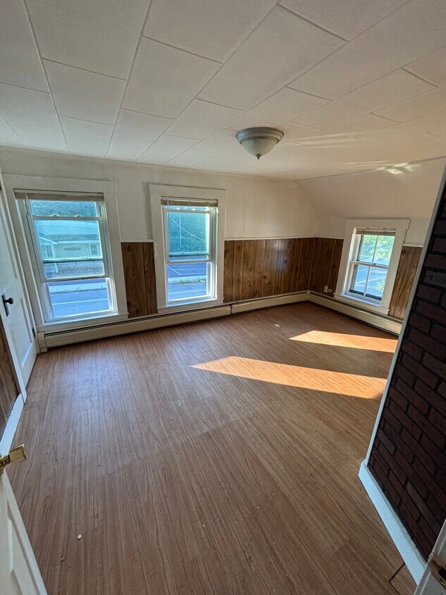 Foto principal - 524 Washington St