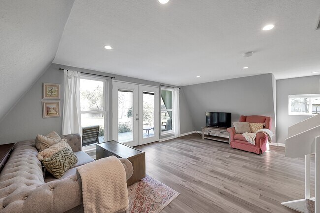 Foto del edificio - 1500 W Pine Lake Cir