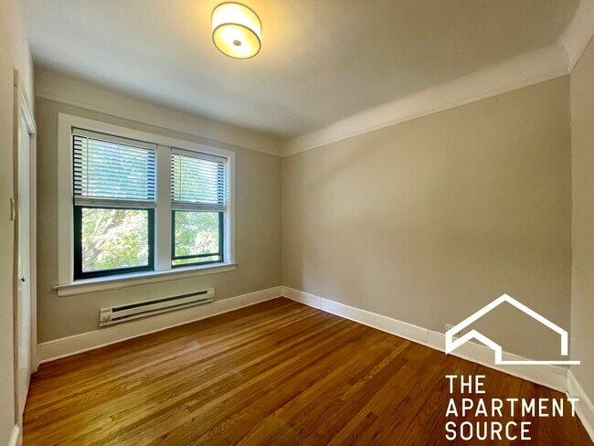 Foto del edificio - 2315 N Rockwell St
