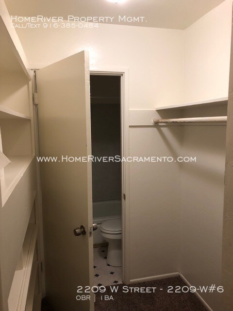 Foto del edificio - Midtown Studio Apartment