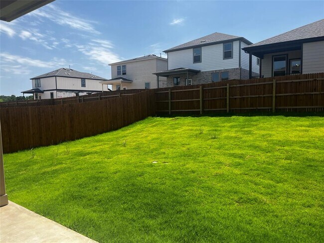 Building Photo - 424 Bristlecone Bend