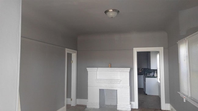 Building Photo - 4016 Penniman Ave