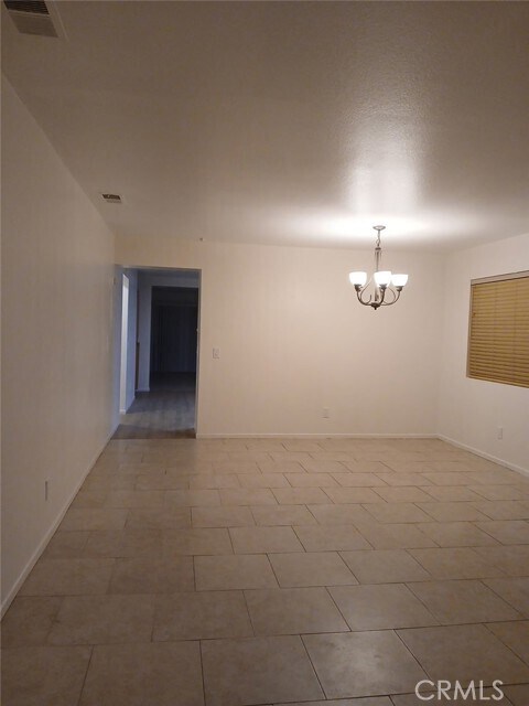 Building Photo - 12067 White Oak Ct