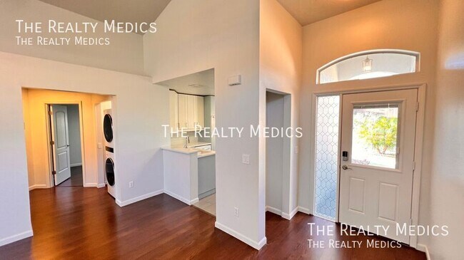 Foto del edificio - 3977 Journey Ct