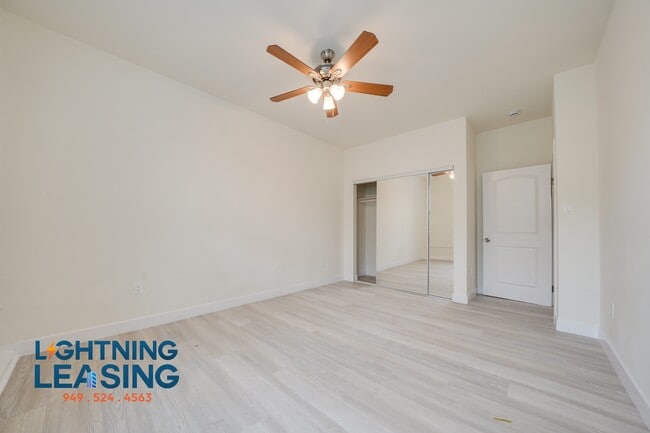 Building Photo - 340 S Alvarado St