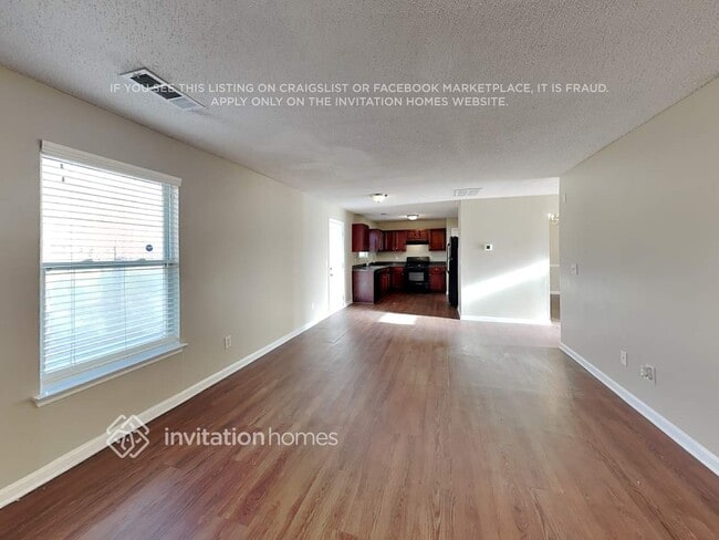 Building Photo - 215 Marriott Dr