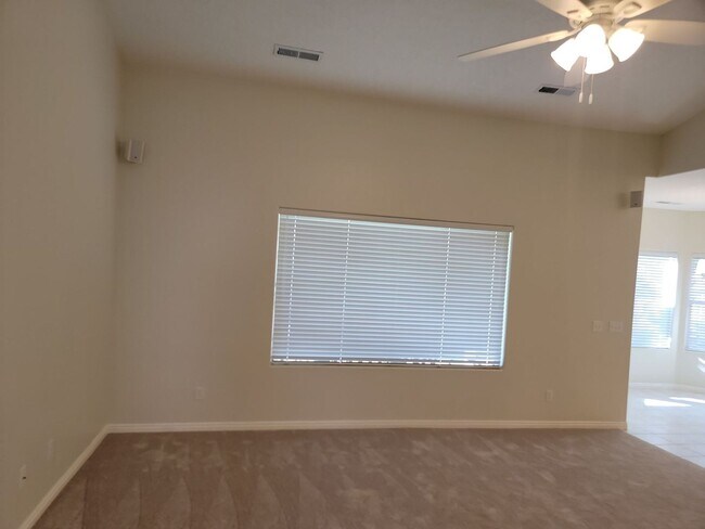 Foto del edificio - Freshly Updated 2 Bedroom Home in Washington!