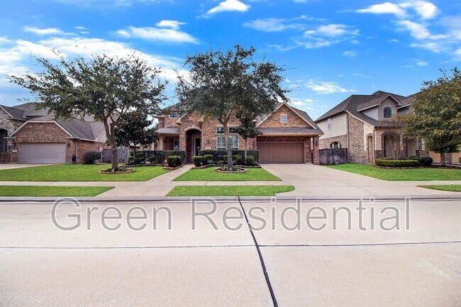 Building Photo - 10611 Red Cedar Hollow Dr