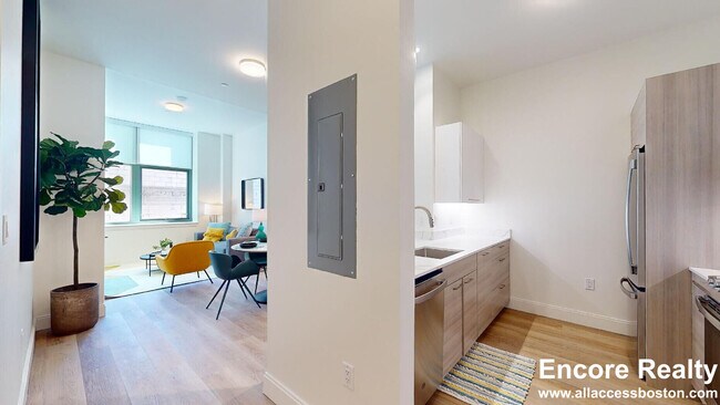 Foto del edificio - 1079 Commonwealth Ave