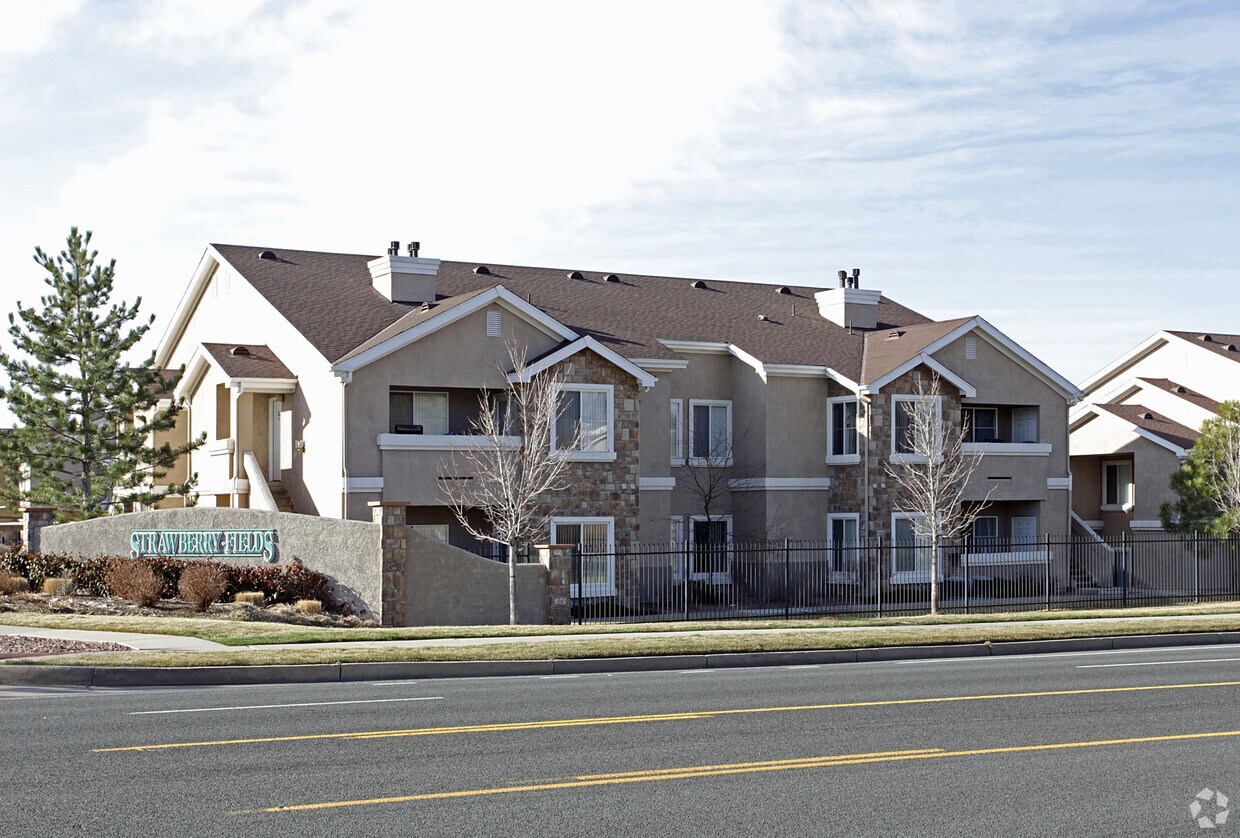 Strawberry Fields Apartments Colorado Springs, CO