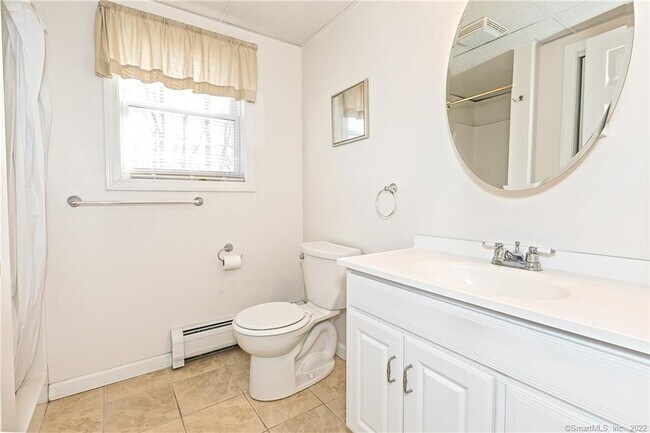 Foto del edificio - 15 Indian Hill Ln