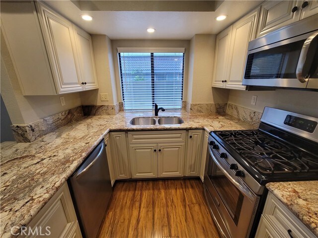 Foto del edificio - 1221 N Dearborn St