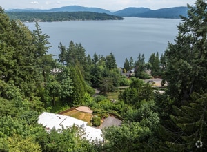 Building Photo - 639 West Lake Sammamish Pkwy NE