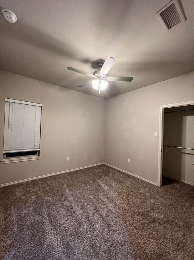 Building Photo - 3 Bedroom Home In Cooper ISD!