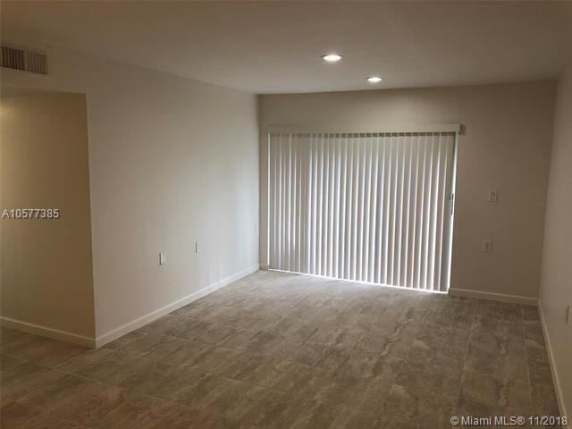 Building Photo - 1186 Lake Terry Dr