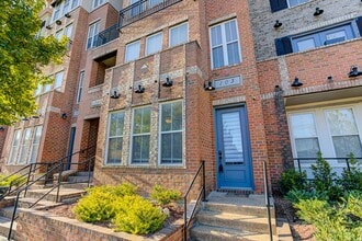Building Photo - 70 W Carolina Ave