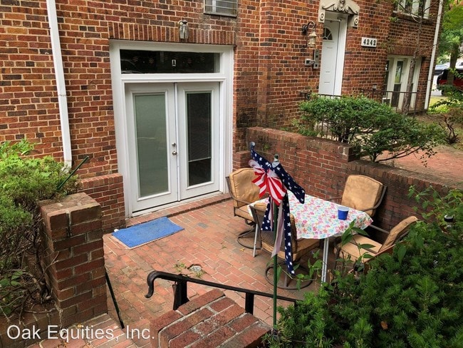 Interior Photo - 4240 39th St NW