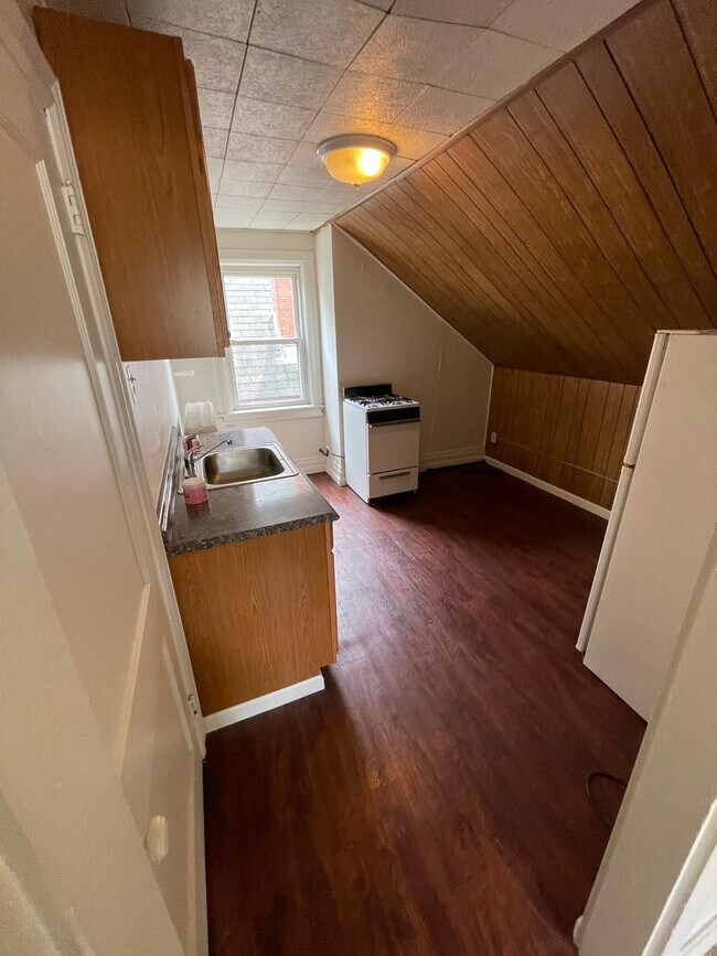 Foto del edificio - 2306 Sherbrook St
