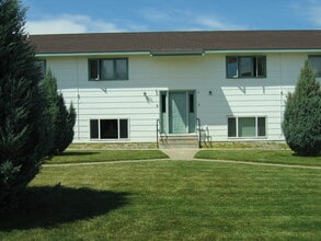 Building Photo - 321 Aristocrat Dr