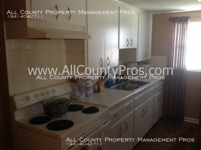 Building Photo - 5537 23rd St W