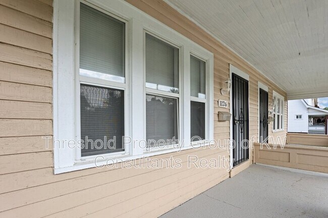 Foto del edificio - 1126-1128-1128 S Ohio Ave
