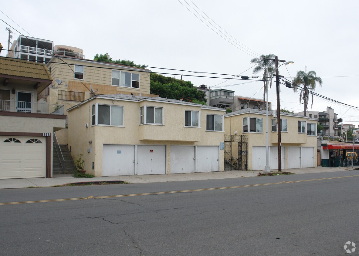 Building Photo - 1900-1908 San Diego Ave