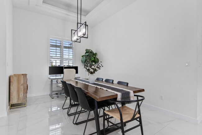 Foto del edificio - 112 Talon Dr