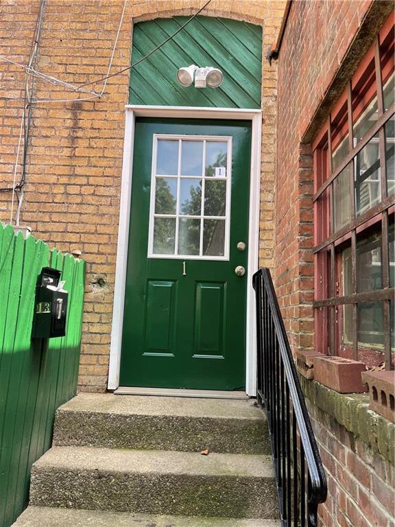 13 N 2nd St Unit 1, Easton, PA 18042 Apartment for Rent in Easton, PA