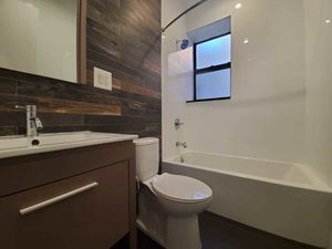 Building Photo - 819 Avenue C