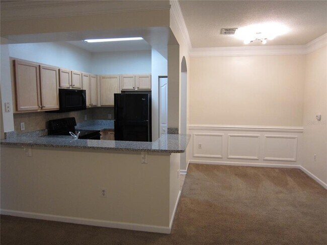Building Photo - 12837 Madison Pointe Cir