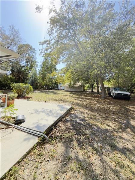 Building Photo - 25356 Pinson Dr